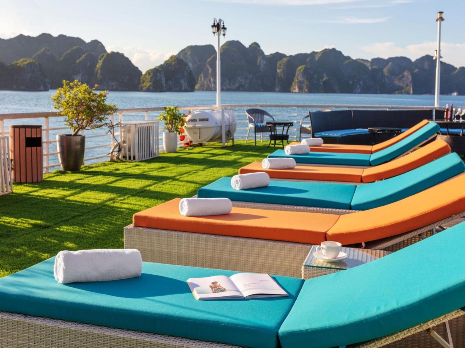 Halong Luxury Cruise Hotel Ha Long Buitenkant foto