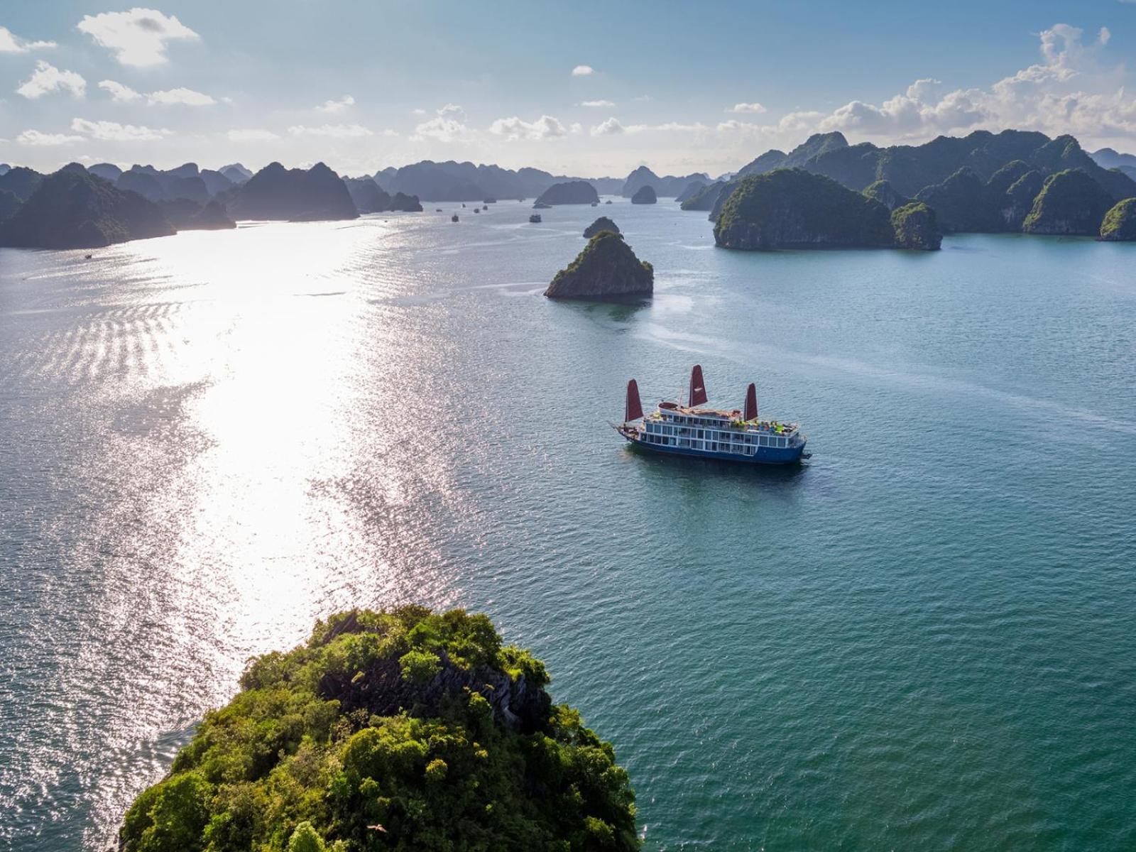 Halong Luxury Cruise Hotel Ha Long Buitenkant foto